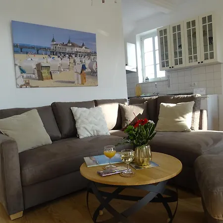 Appartement Bellevue Nr 3 *